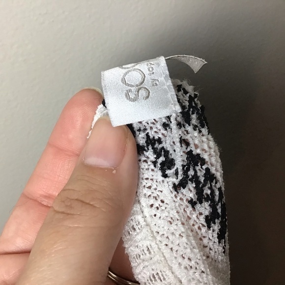 society by Top Secret Society Diamond Sweater - Picture 6 of 7